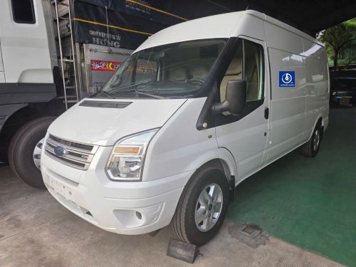 XE TẢI VAN FORD TRANSIT ĐỜI 2021